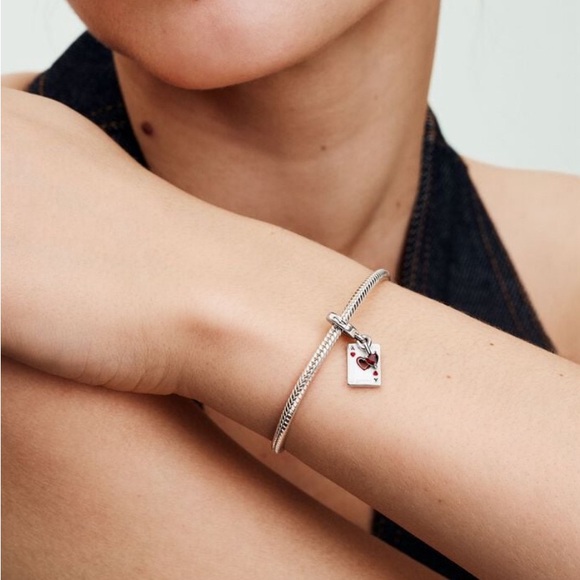 PANDORA Disney Villains Queen of Hearts Double Dangle Halloween Charm w/box - Picture 3 of 10